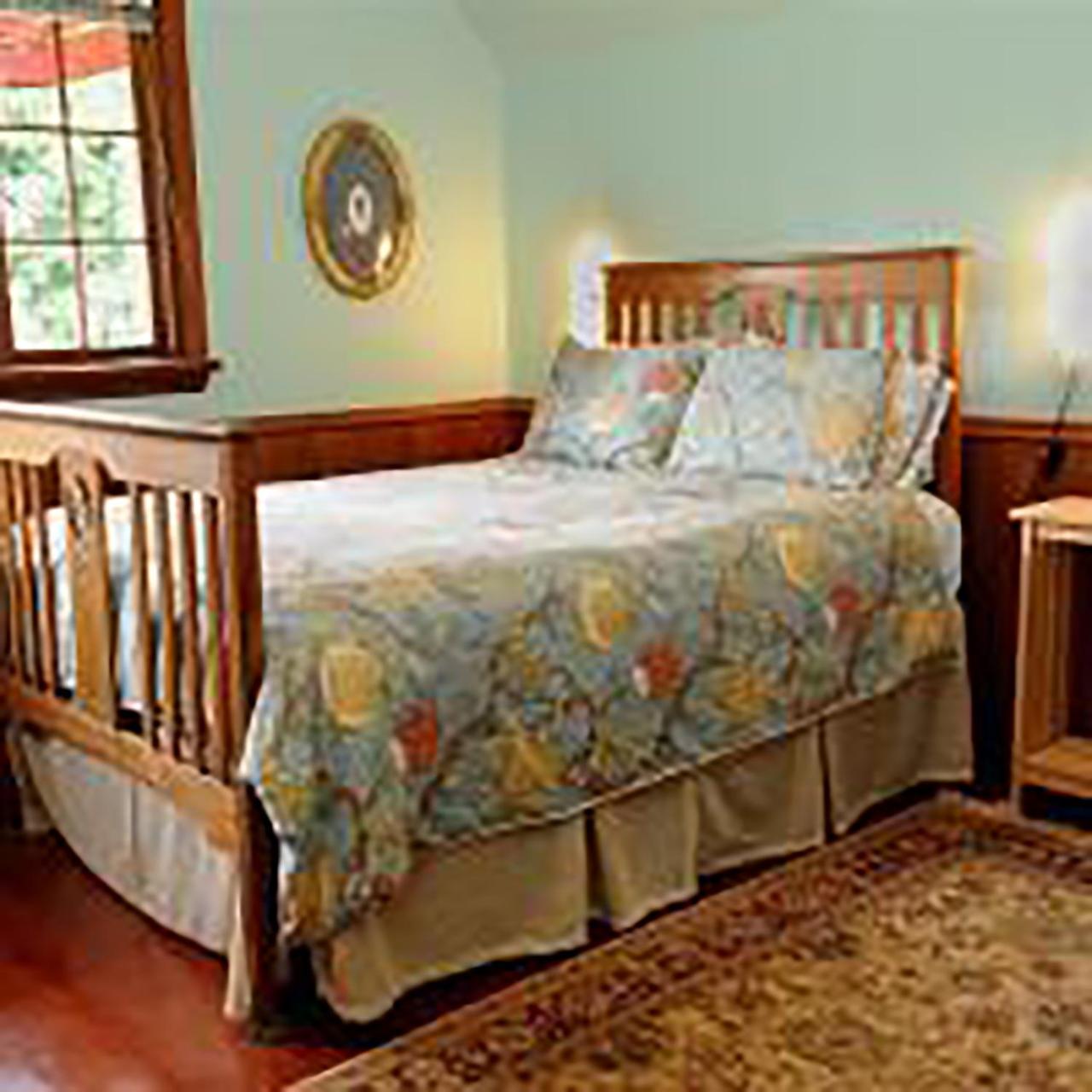 Wedgwood Manor And Glamping Retreat Hotel Crawford Bay Exterior foto