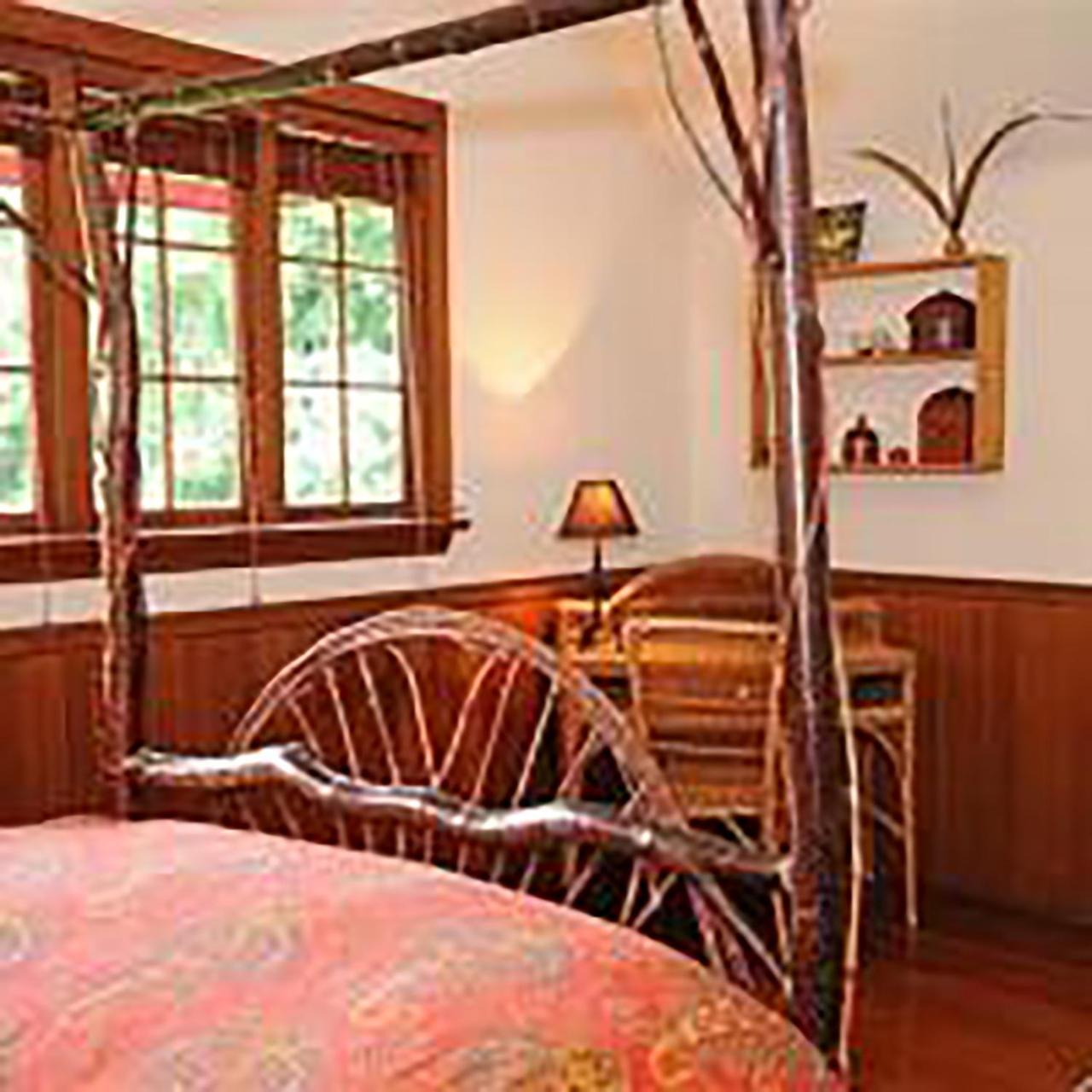 Wedgwood Manor And Glamping Retreat Hotel Crawford Bay Exterior foto