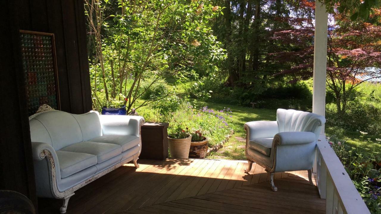 Wedgwood Manor And Glamping Retreat Hotel Crawford Bay Exterior foto
