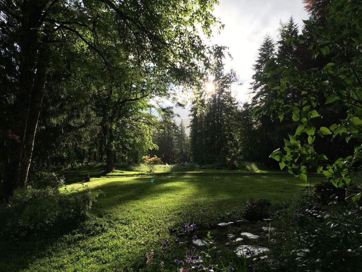 Wedgwood Manor And Glamping Retreat Hotel Crawford Bay Exterior foto