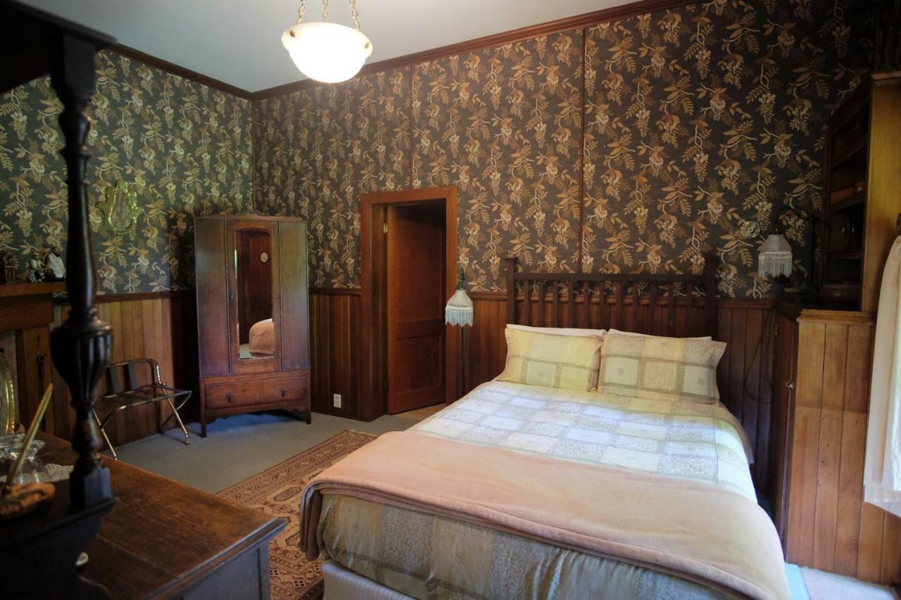 Wedgwood Manor And Glamping Retreat Hotel Crawford Bay Exterior foto